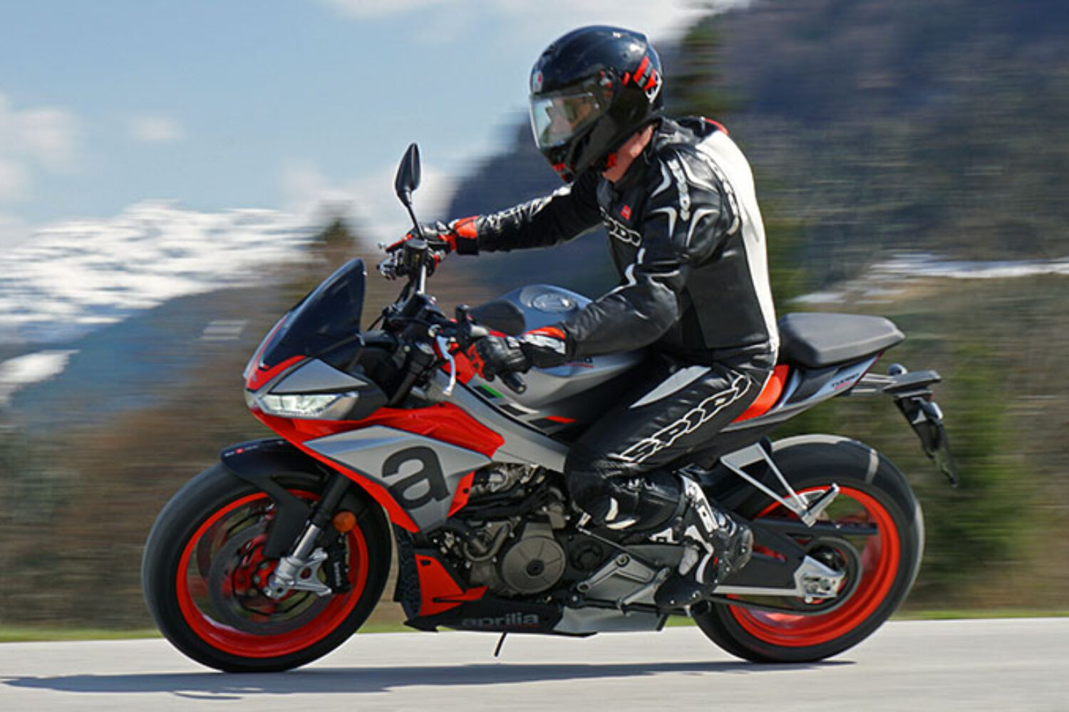 Armin on Aprilia Tuono 660 | Photo: Dagmar Berger