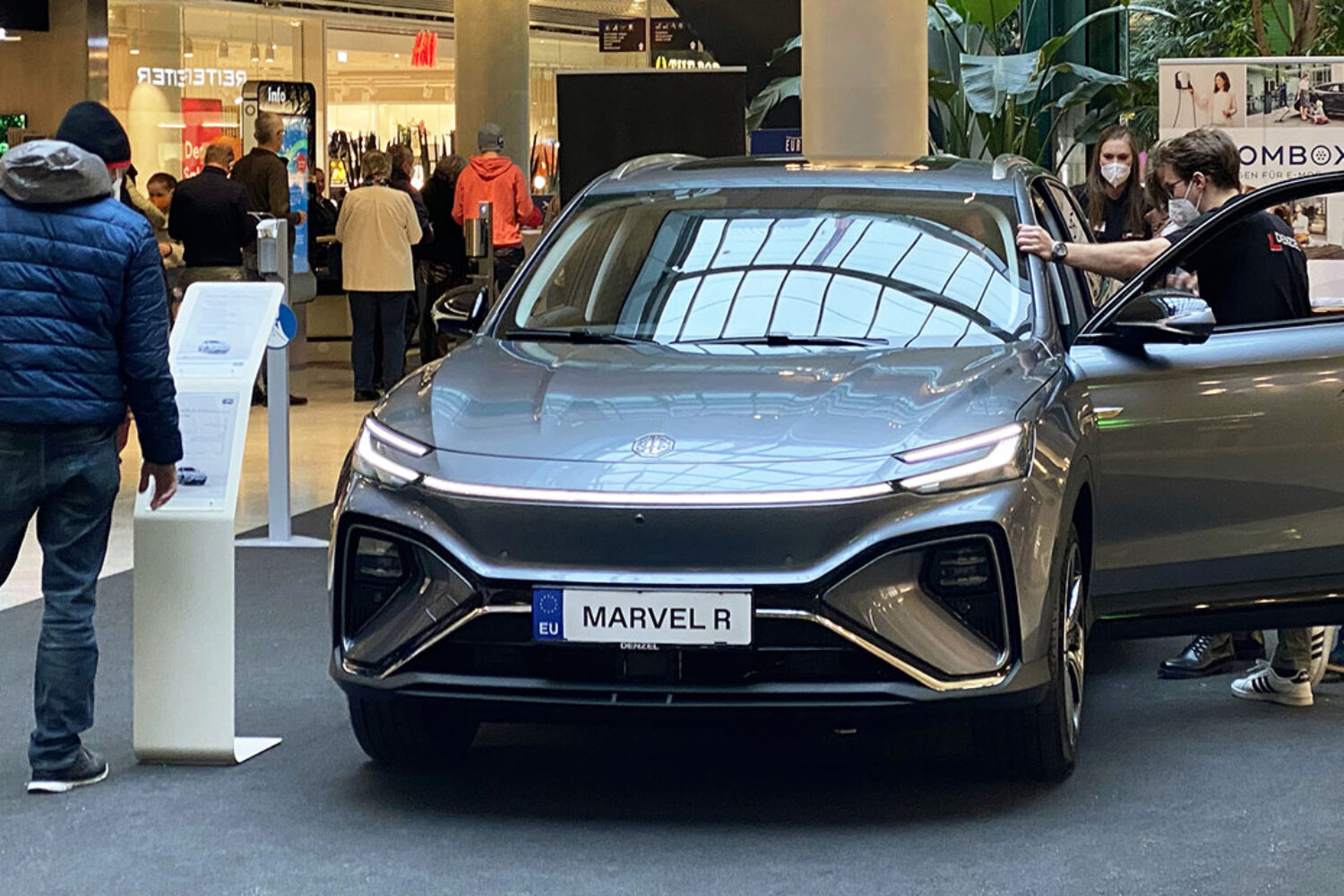 MG Marvel R in the Europark | Photo: Armin Hoyer